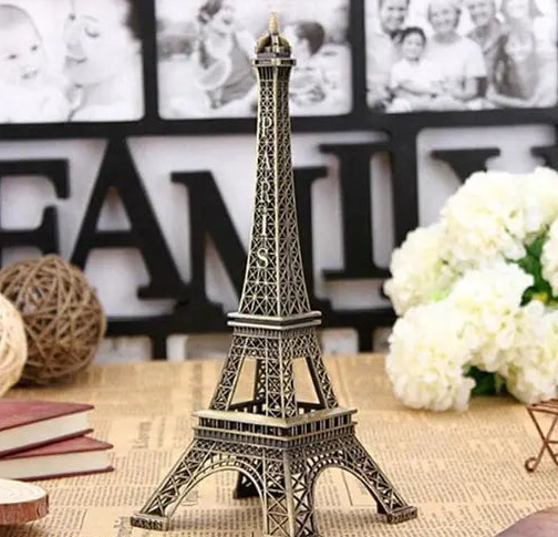 DAYMERA® Eiffel Tower Statue (Multicolor, 15 CM)